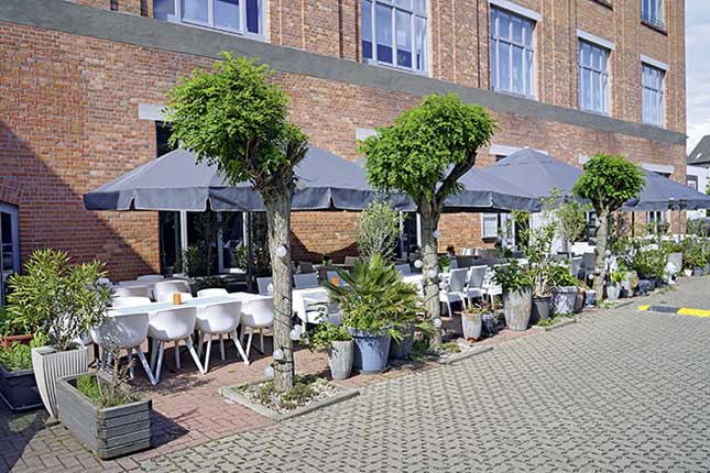 Die Terrasse mit ca. 50 Sitzplätzen